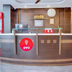 oyo-11724-hotel-chitra-residency.mysorehotels.org/