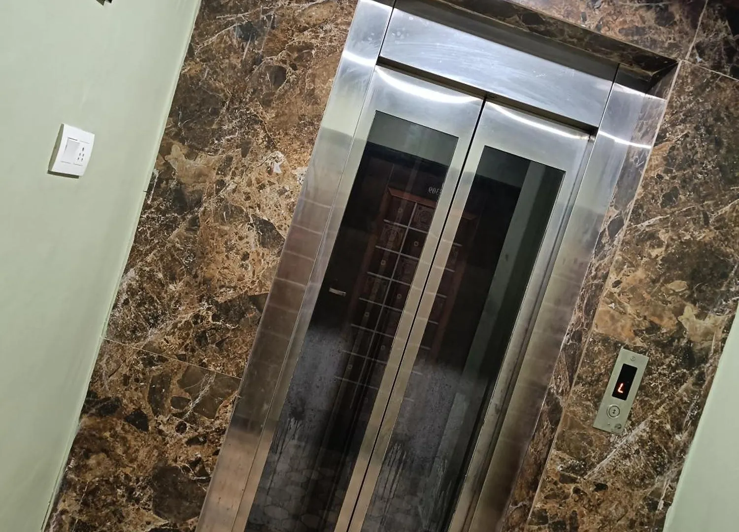 Hotel Pragya International Varanasi